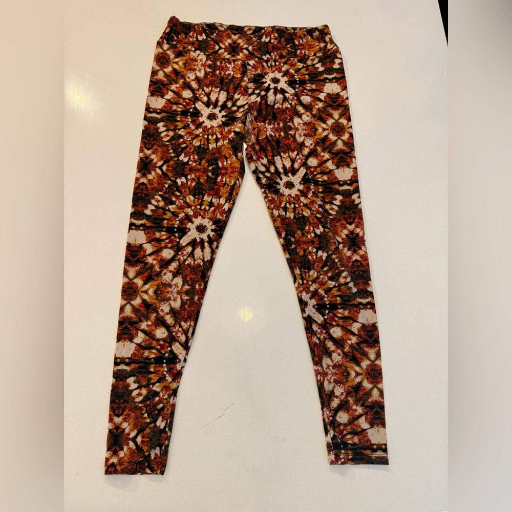 LuLaRoe tall and curvy leggings